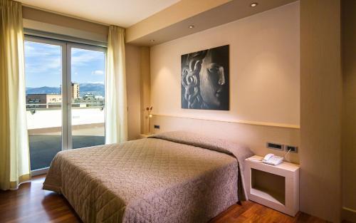 Hotel Europa Latina Exteriör bild
