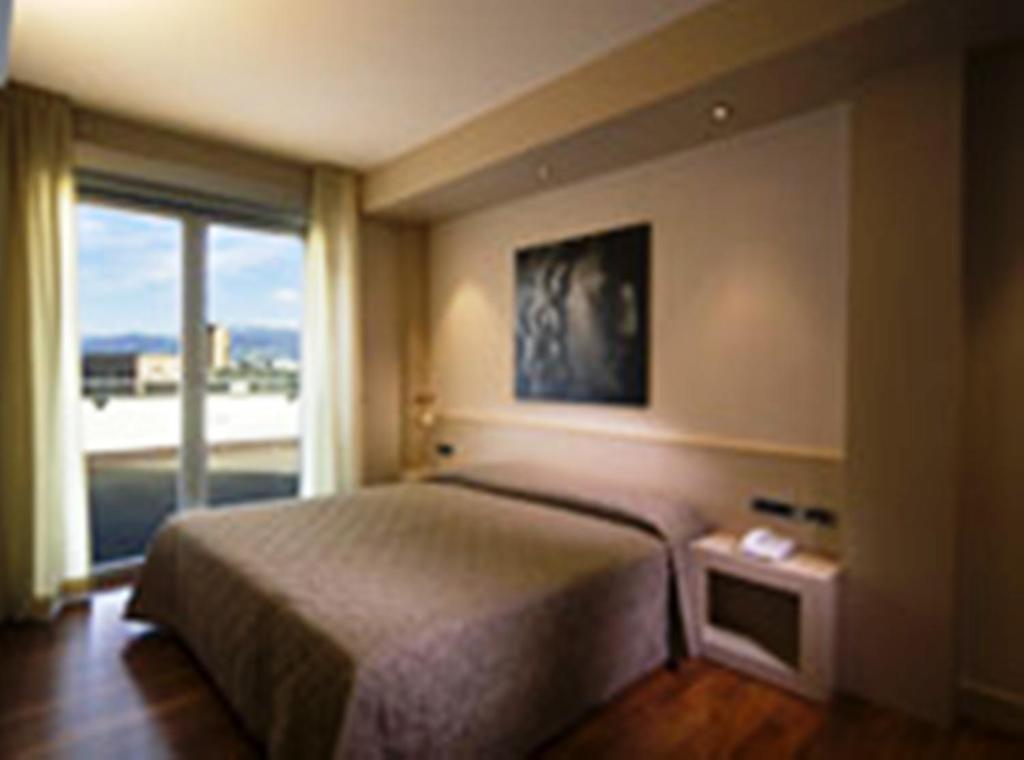 Hotel Europa Latina Rum bild