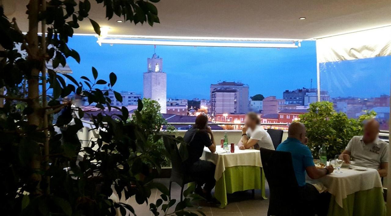 Hotel Europa Latina Exteriör bild